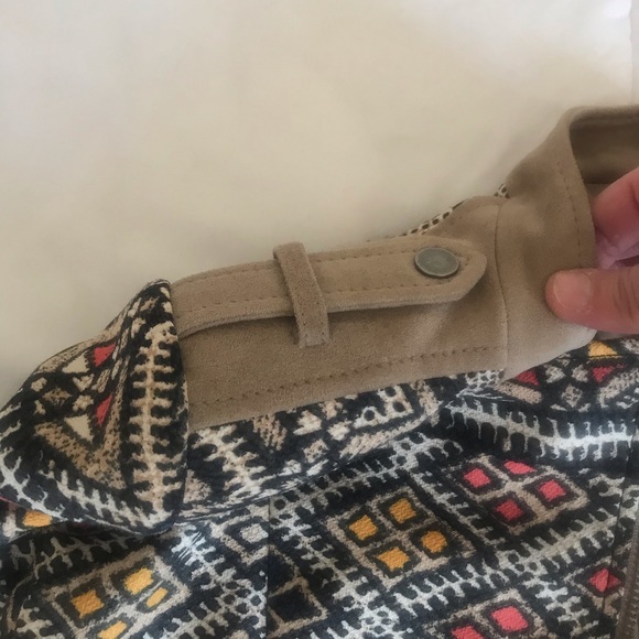 BCBG MAXAZRIA Moto Style Patterned Jacket - Picture 4 of 9